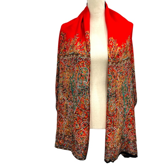 PERRY ELLIS RED, BLACK & GREEN TAPESTRY DESIGN 100% SILK SCARF - Picture 2 of 16